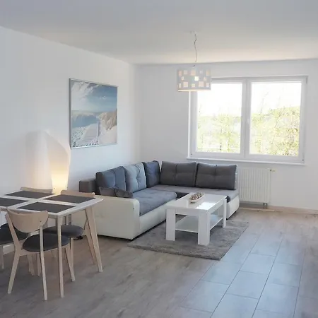 Na Wydmie, Sun & Snow أوستكا